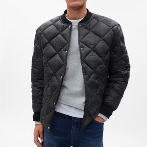 Gap Recycled Quilted Bomber Jacket Size M